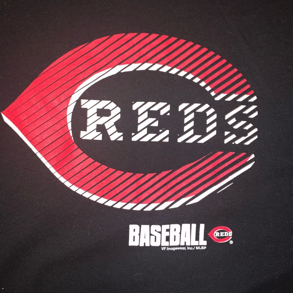 Cincinnati Reds Tee - Picture 2 of 3